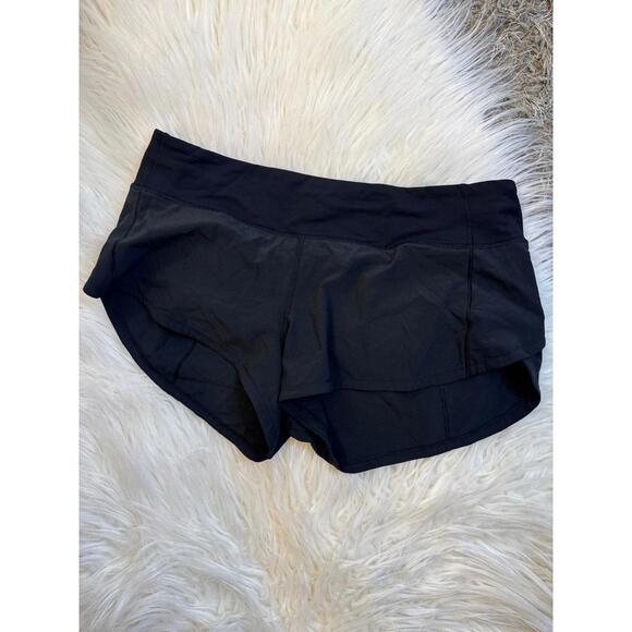 LULULEMON Speed Up Short Low Rise size 6 - Picture 4 of 5
